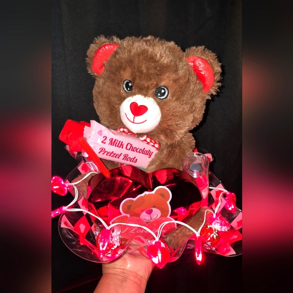 Valentine Bear platter